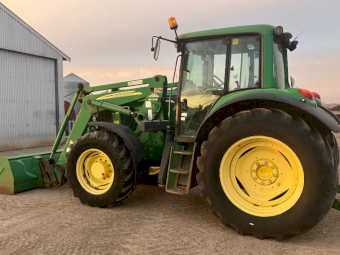 2006 John Deere 6520 Tractor with 741 Loader