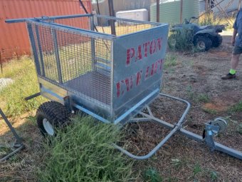 Under Auction - (A244) 2020 Paton 5X4 Ewe Lifter 