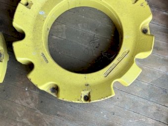 Wheel weights to suit John Deere 9520 Tractor