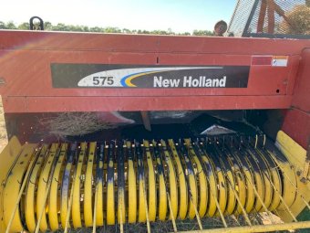 New Holland 575 Small Square Baler