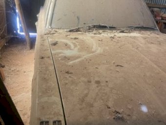 1969 VF Valliant Sedan. Barn Find