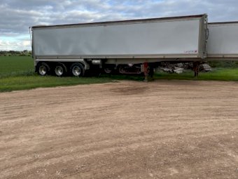 2008 Lusty B Double Tippers