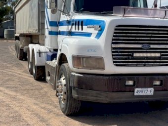 1994 LTS 9000 Prime Mover with 1979 Alcan 32 ft Tipper