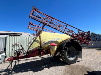 2012 Hardi 4024 Navigator Sprayer