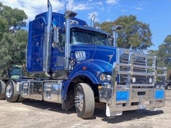 2014 Mack Superliner Prime Mover