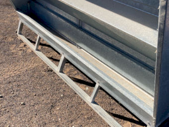 New 1.5 tonne Paton Feeders x 2