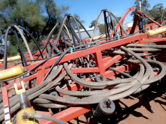 Horwood Bagshaw Scaribar Seeder