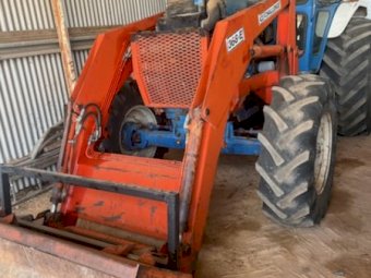 Challenge 368E Front End Loader