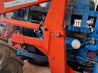 Challenge 368E Front End Loader