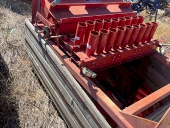 Brand New Morris 8000 Series Meter and Manifold