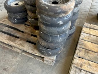 Otico Press Wheels 5 Stud