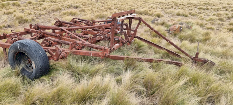 Horwood Bagshaw Scarifier