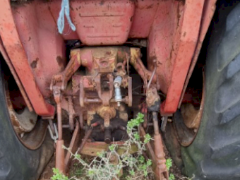 International 574 Tractor