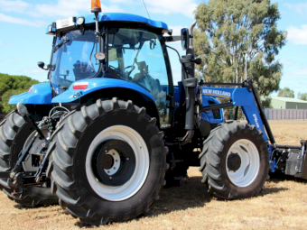 2020 New Holland T6020 Plus Tractor with Loader