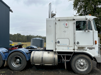 1994 Kenworth K100E Prime Mover