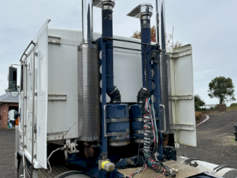 1994 Kenworth K100E Prime Mover
