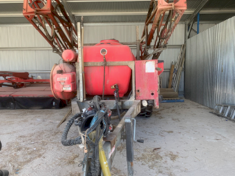 Silvan Selecta Trailing Boom Spray