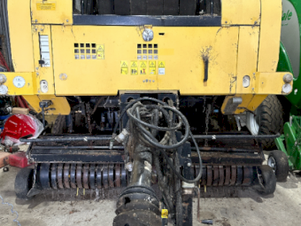 2009 New Holland BR7060 Super Feed Round Baler