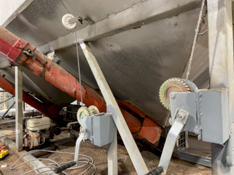 RK Macey Seed & Super Bin