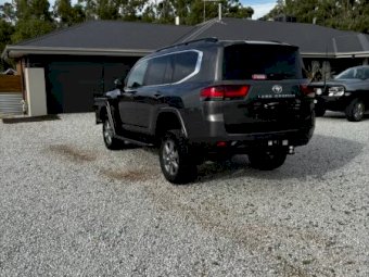 2022 Toyota Landcruiser 300 Series