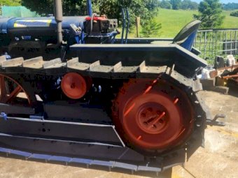 Fordson  Country Crawler --- No GST---