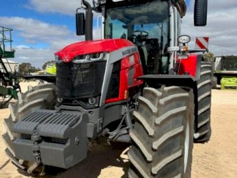 2022 Massey Ferguson 8S.225 Tractor