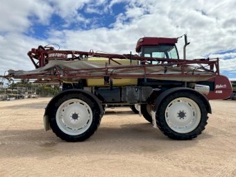 HARDI Alpha 4100 Self Propelled Sprayer