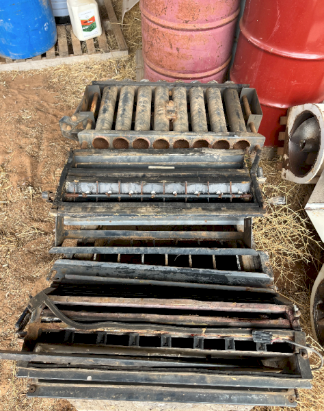 Metering Undercarriage