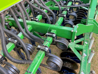 2022 Aitchinson Seedmatic Baker Boot Seeder