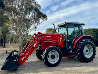 2001 Massey Ferguson 4245 Tractor / Loader