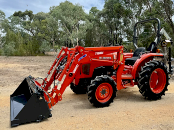 2018 Kubota L3200 Tractor with Loader