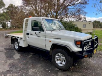Under Auction - (A247) 2001 Toyota Landcruiser 79 Series 