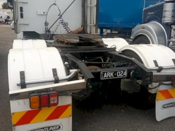 2017 Freightliner CST 112  Prime Mover