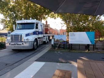 2017 Freightliner CST 112  Prime Mover