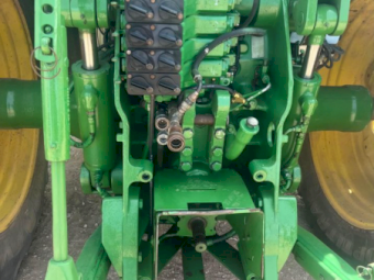 John Deere 8100 FWA tractor