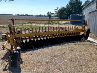 24 Plate Connor Shea Disc Plough