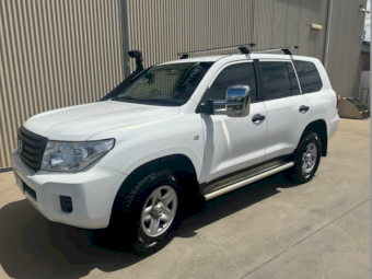 2013 Toyota Landcruiser GX Wagon