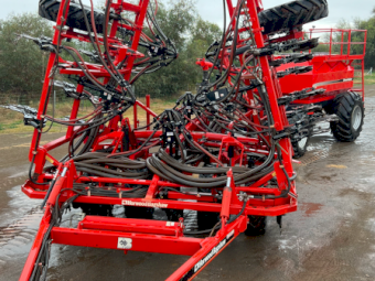 2014 Horwood Bagshaw PSS 12m Bar with 11000L TBH Air Cart