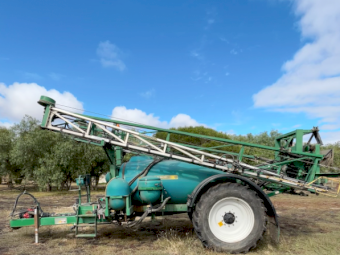 2008 Goldacres 4028 Boom Spray