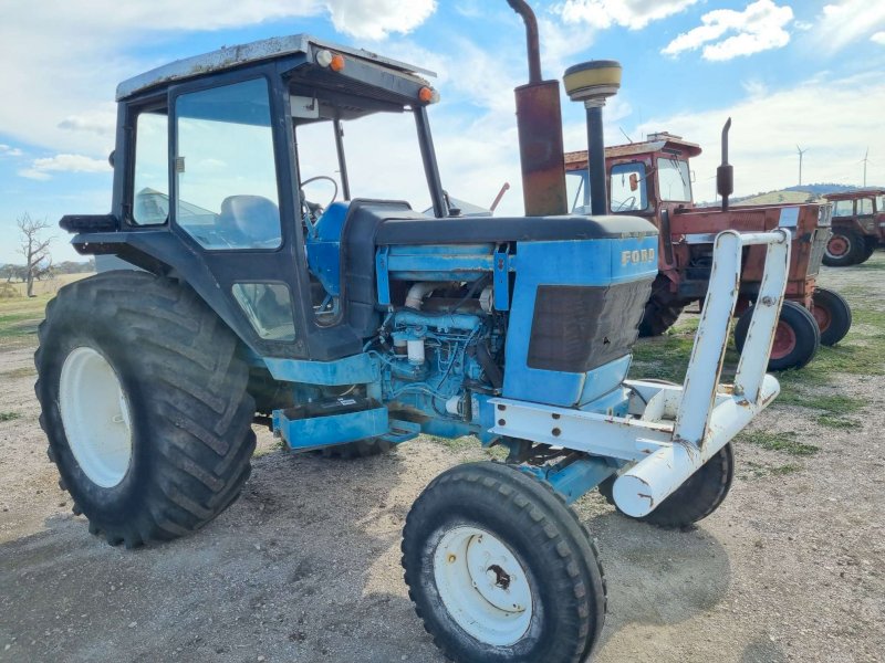 Ford 7700 Tractor