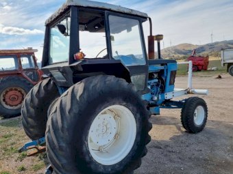 Ford 7700 Tractor