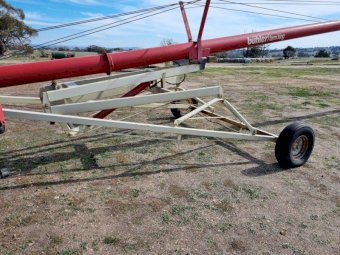 Under Auction - (A248) Farm King 60Ft X 10" Swingaway Auger 