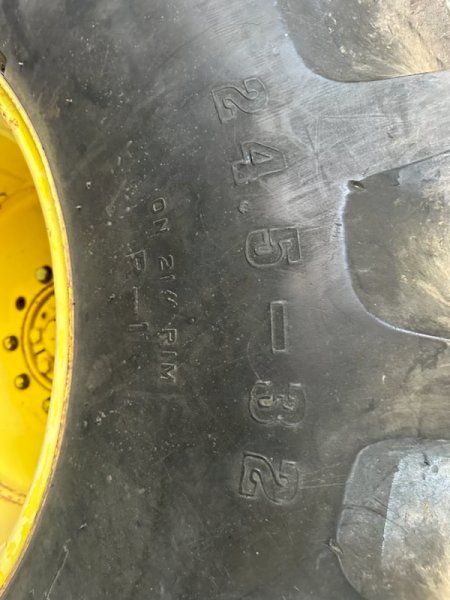 WANTED Firestone 24.5-32 Tyres