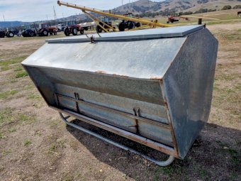 34 Bag Sheep Lick feeder