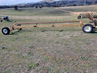 Custom 30ft Comb Trailer