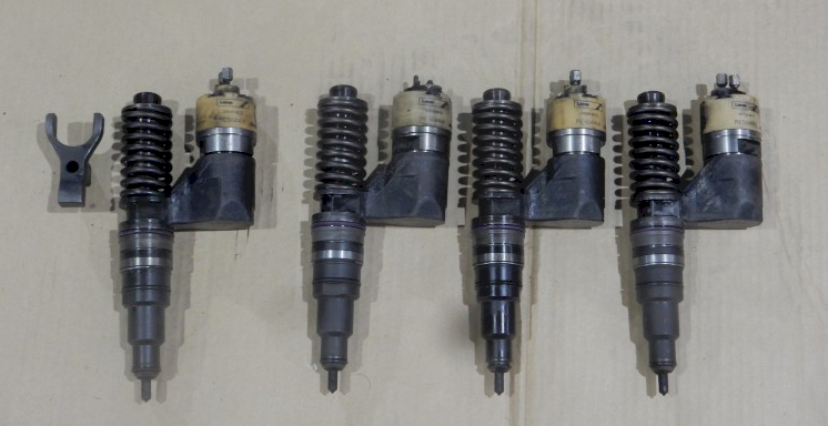 John Deere Injectors
