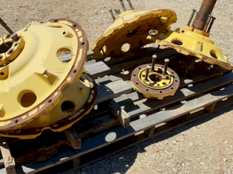 John Deere Wheel Hubs x 4