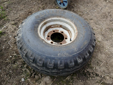 WANTED Tyre and Rim