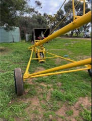 Mobilco 7" X 40' Petrol Auger
