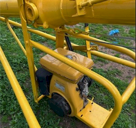 Mobilco 7" X 40' Petrol Auger